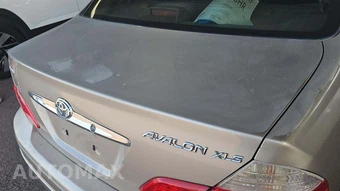 2004 Toyota Avalon XLS w/Bench Seat – miniatura 27