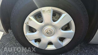 2004 Toyota Camry – miniatura 22