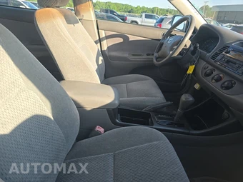 2004 Toyota Camry – miniatura 8