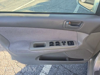 2004 Toyota Camry – miniatura 9