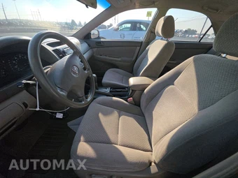 2004 Toyota Camry SE – miniatura 7