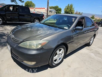 2004 Toyota Camry SE