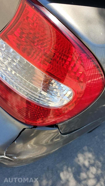 2004 Toyota Camry SE – miniatura 33