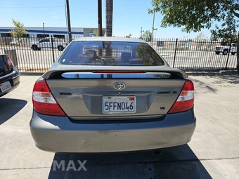 2004 Toyota Camry SE – miniatura 5