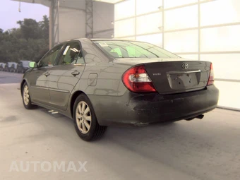 2004 Toyota Camry XLE – miniatura 6