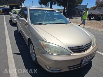 2004 Toyota Camry XLE – miniatura 3