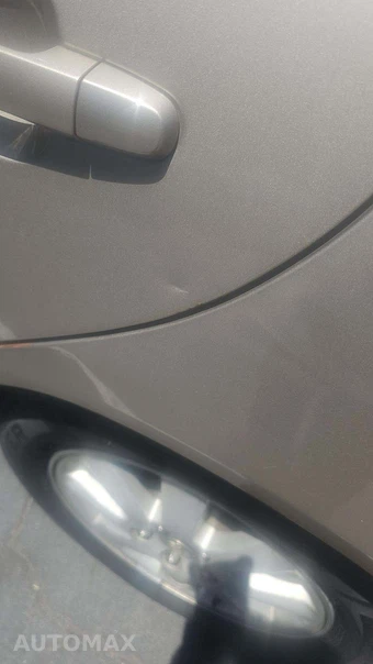 2004 Toyota Camry XLE – miniatura 35