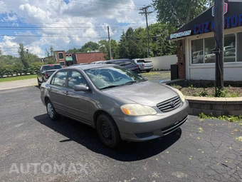 2004 Toyota Corolla – miniatura 3