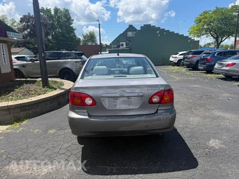 2004 Toyota Corolla – miniatura 4