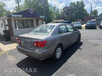 2004 Toyota Corolla – miniatura 5