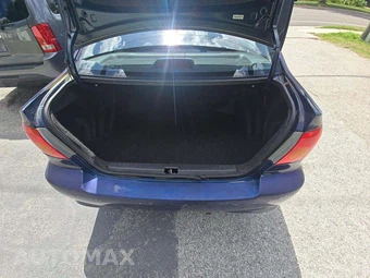 2004 Toyota Corolla S – miniatura 14