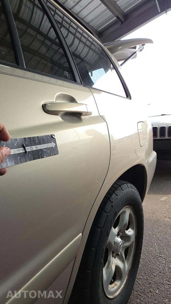 2004 Toyota Highlander - miniatura 29