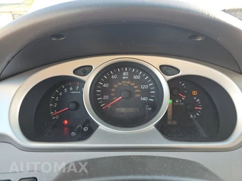 2004 Toyota Highlander – miniatura 12
