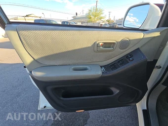 2004 Toyota Highlander – miniatura 9
