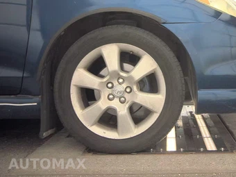 2004 Toyota Matrix – miniatura 6