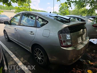 2004 Toyota Prius – miniatura 2