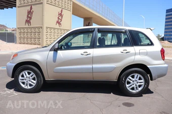 2004 Toyota RAV4 - miniatura 3
