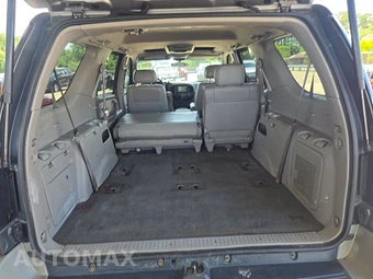2004 Toyota Sequoia SR5 – miniatura 16