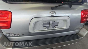 2004 Toyota Sequoia SR5 – miniatura 27
