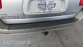 2004 Toyota Sequoia SR5 – miniatura 28