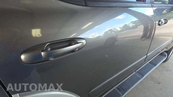 2004 Toyota Sequoia SR5 – miniatura 32