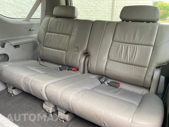 2004 Toyota Sequoia SR5 - miniatura 14