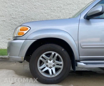 2004 Toyota Sequoia SR5 - miniatura 18