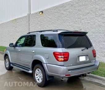 2004 Toyota Sequoia SR5 - miniatura 3