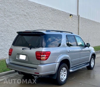 2004 Toyota Sequoia SR5 - miniatura 4