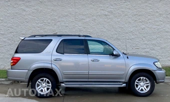 2004 Toyota Sequoia SR5 - miniatura 5