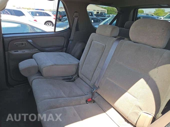 2004 Toyota Sequoia SR5 – miniatura 13