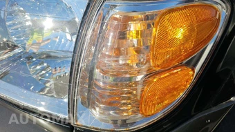 2004 Toyota Sequoia SR5 – miniatura 19