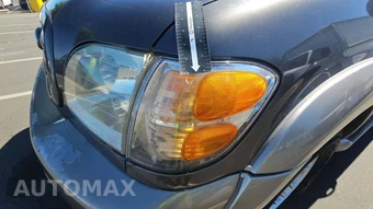2004 Toyota Sequoia SR5 – miniatura 22