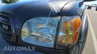 2004 Toyota Sequoia SR5 – miniatura 27