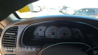 2004 Toyota Sequoia SR5 – miniatura 34