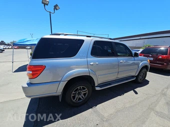 2004 Toyota Sequoia SR5 – miniatura 4
