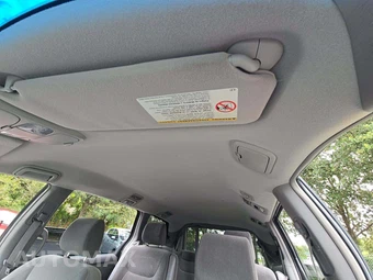 2004 Toyota Sienna CE 7-Passenger 119.3" WB - miniatura 11