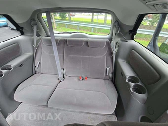 2004 Toyota Sienna CE 7-Passenger 119.3" WB - miniatura 14