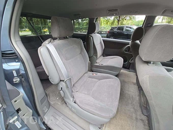 2004 Toyota Sienna CE 7-Passenger 119.3" WB - miniatura 17