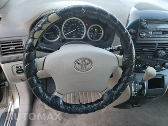 2004 Toyota Sienna CE 7-Passenger 119.3" WB – miniatura 10