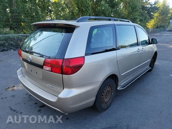 2004 Toyota Sienna CE 7-Passenger 119.3" WB – miniatura 4