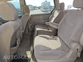 2004 Toyota Sienna LE 119.3" WB – miniatura 13