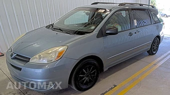 2004 Toyota Sienna LE 7-Passenger 119.3" WB