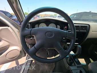 2004 Toyota Tacoma Crew Cab Medium Bed – miniatura 10