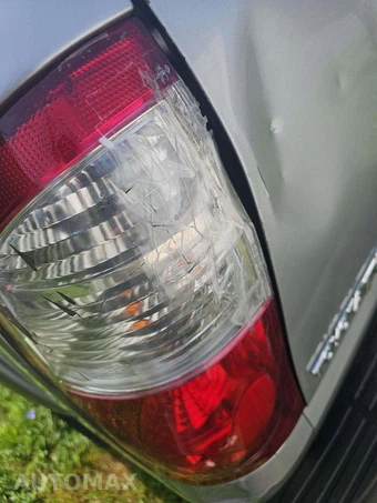 2004 Toyota Tundra SR5 Crew Cab Medium Bed – miniatura 25