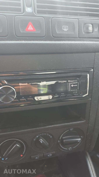 2004 Volkswagen GTI 1.8T – miniatura 32
