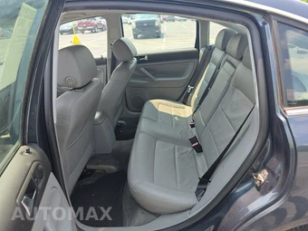 2004 Volkswagen Passat Sedan GLS – miniatura 13