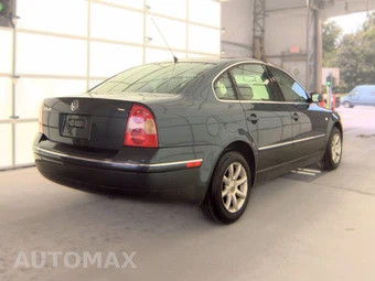 2004 Volkswagen Passat Sedan GLS – miniatura 4