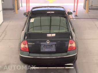 2004 Volkswagen Passat Sedan GLS – miniatura 5