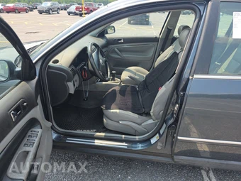 2004 Volkswagen Passat Sedan GLS – miniatura 7